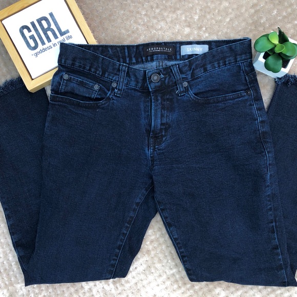3/$20🌸 Aeropostale Skinny Frayed Hem Jeans - Picture 7 of 7